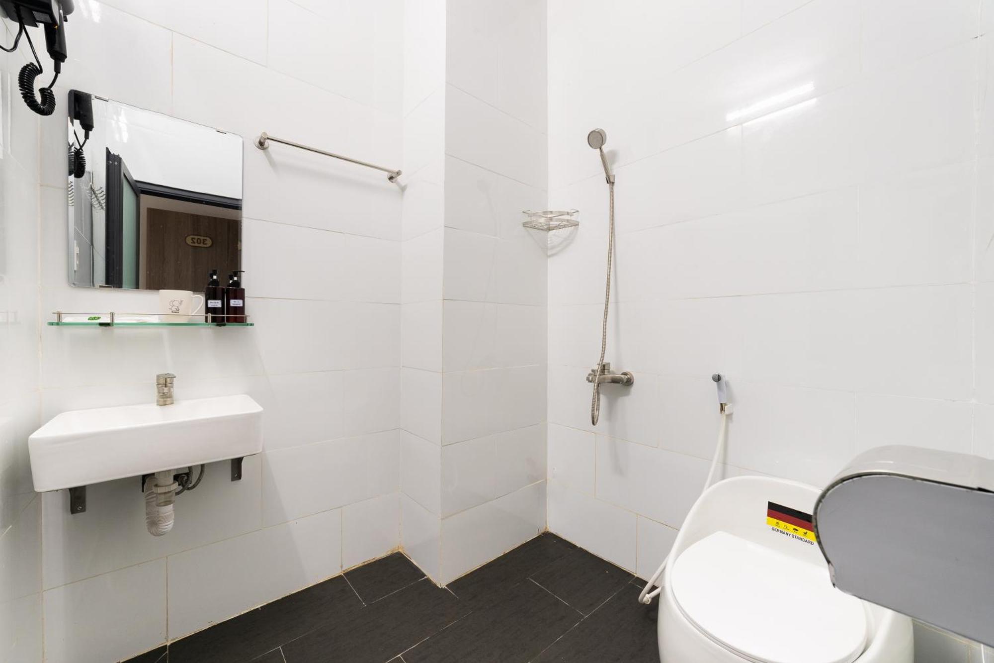Thien Quoc Hotel Хошимін Екстер'єр фото